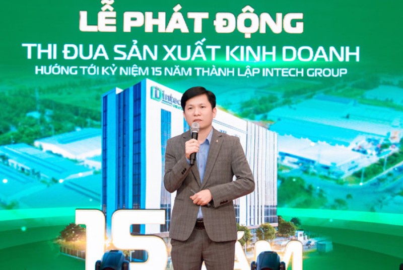 le phat dong thi dua huong toi ky niem 15 nam thanh lap intech