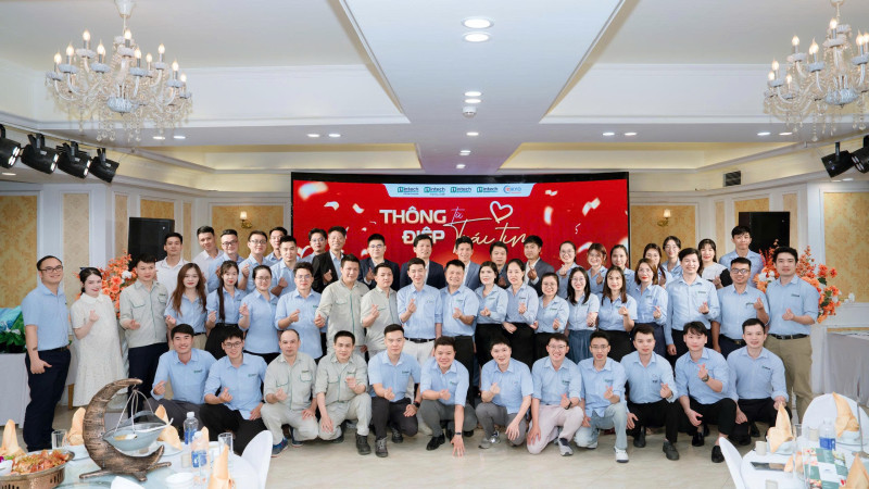 tet doanh nhan tai intech   ton vinh ban linh kien tao tuong lai