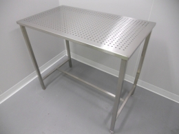 hole punch table
