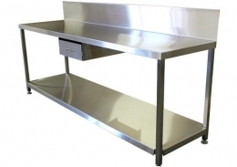 working table in clean room